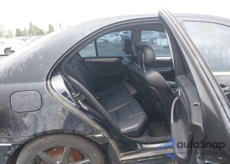 2005 Mercedes-Benz C 230 Kompressor Sport из США, поврежденный, VIN WDBRF40J15F691628